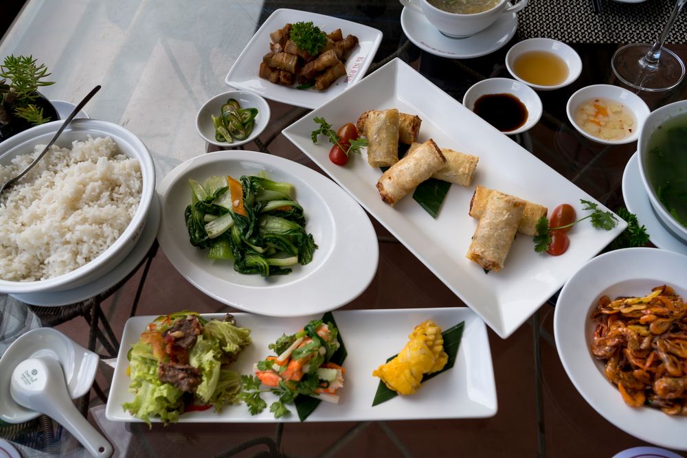 Mâm món ăn Việt ở Đà Lạt