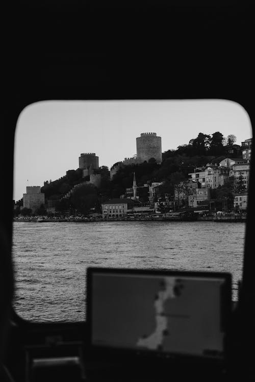 Základová fotografie zdarma na téma bosporus, budovy, černobílý