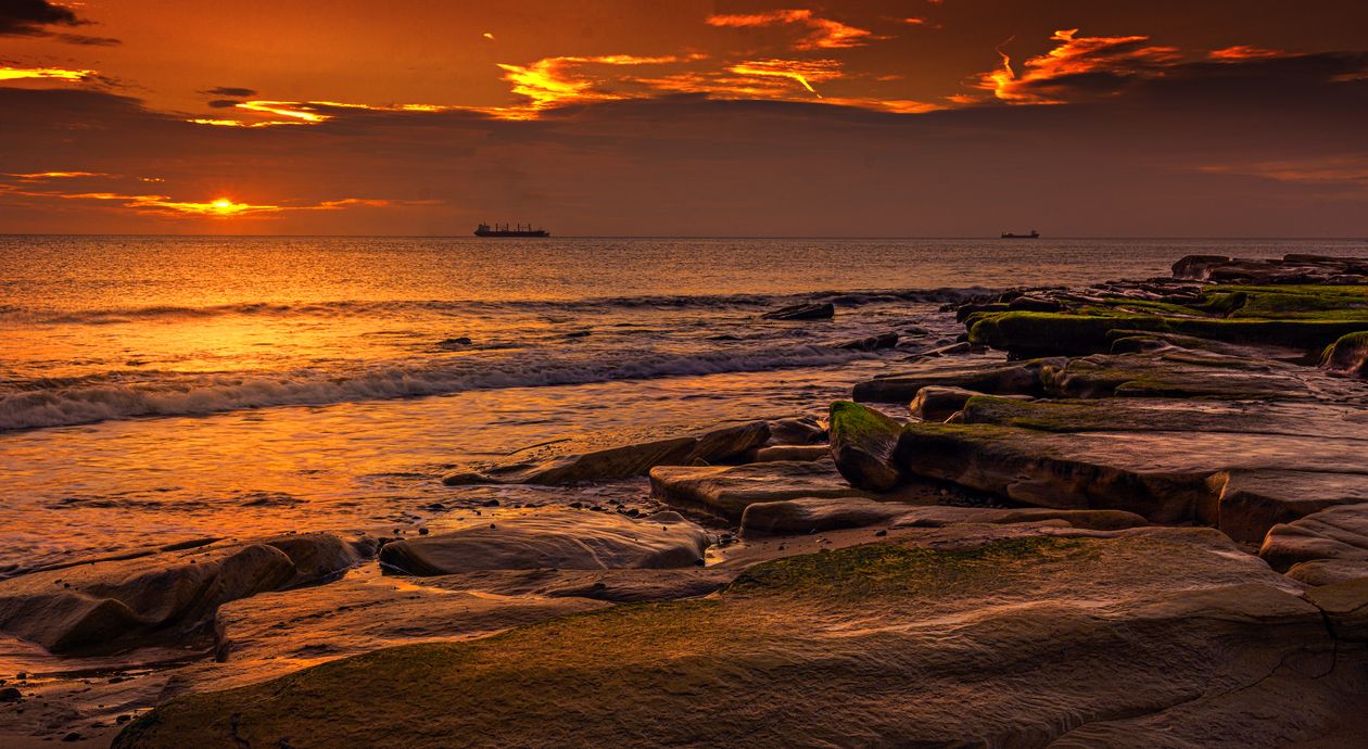 Sea Rocks Sun Set Rocks on Sea Shore at Sunset · Free Stock Photo