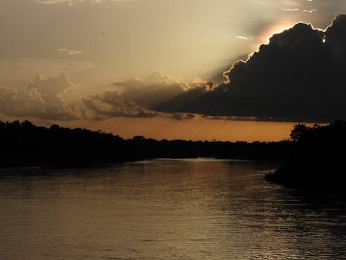 Ilmainen kuvapankkikuva tunnisteilla kultainen auringonlasku