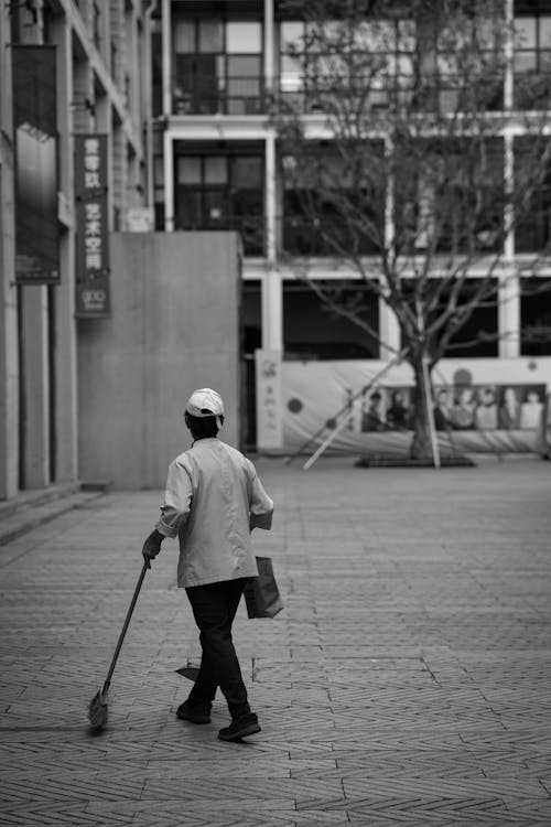 거리, 걷고 있는, 근로자의 무료 스톡 사진