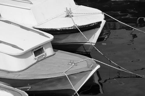 Ingyenes stockfotó amatőr fényképezés, fekete-fehér, hajóm csónak témában