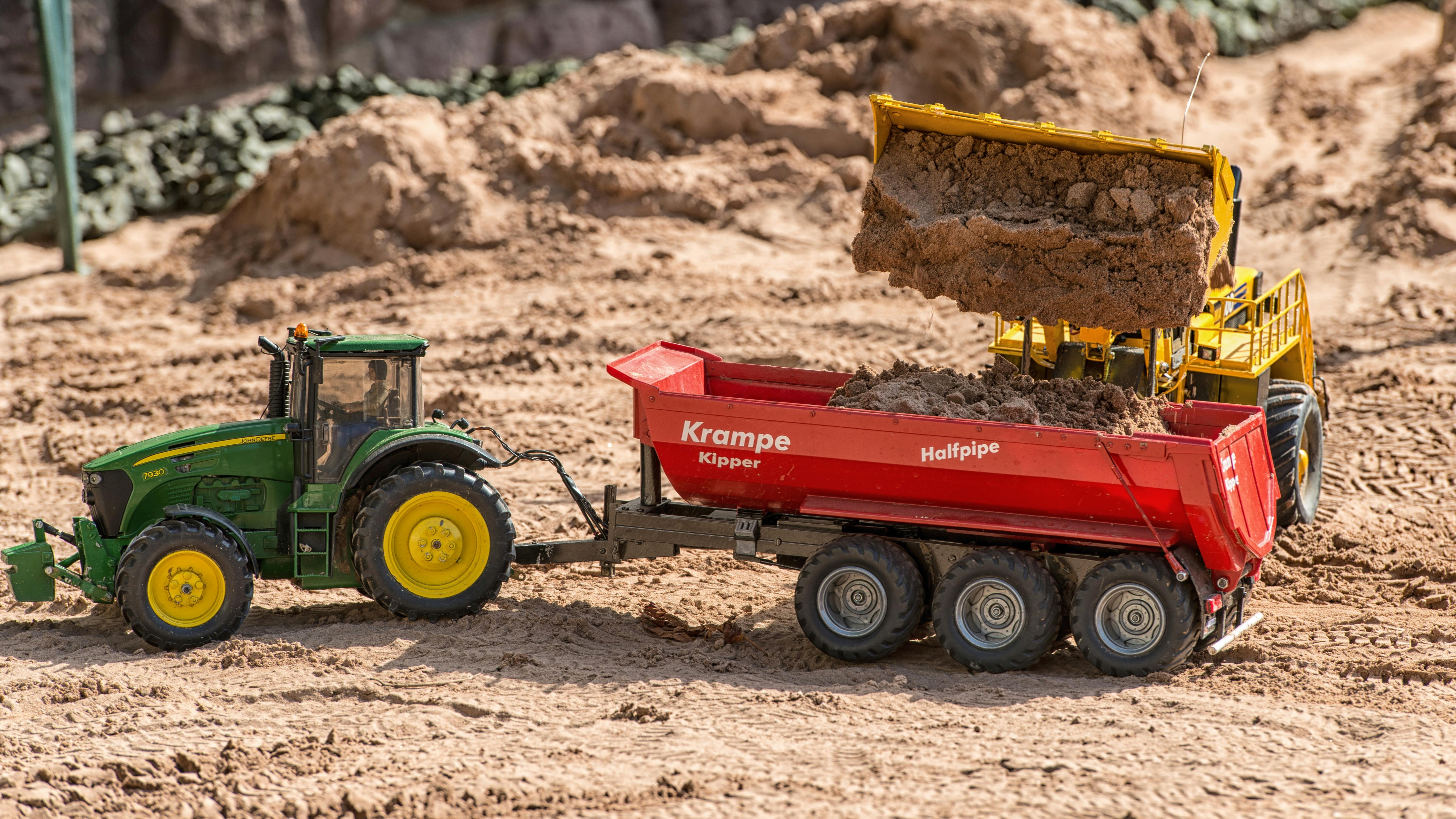 Toys Tractor with Trailer and Excavator