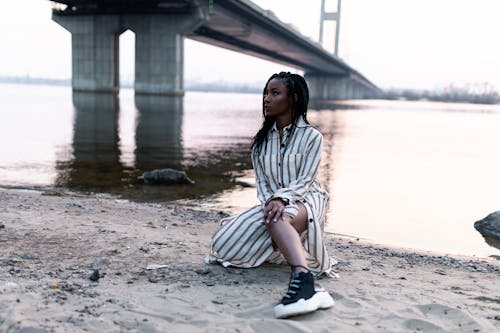 Základová fotografie zdarma na téma černá holka, černoška, cestování