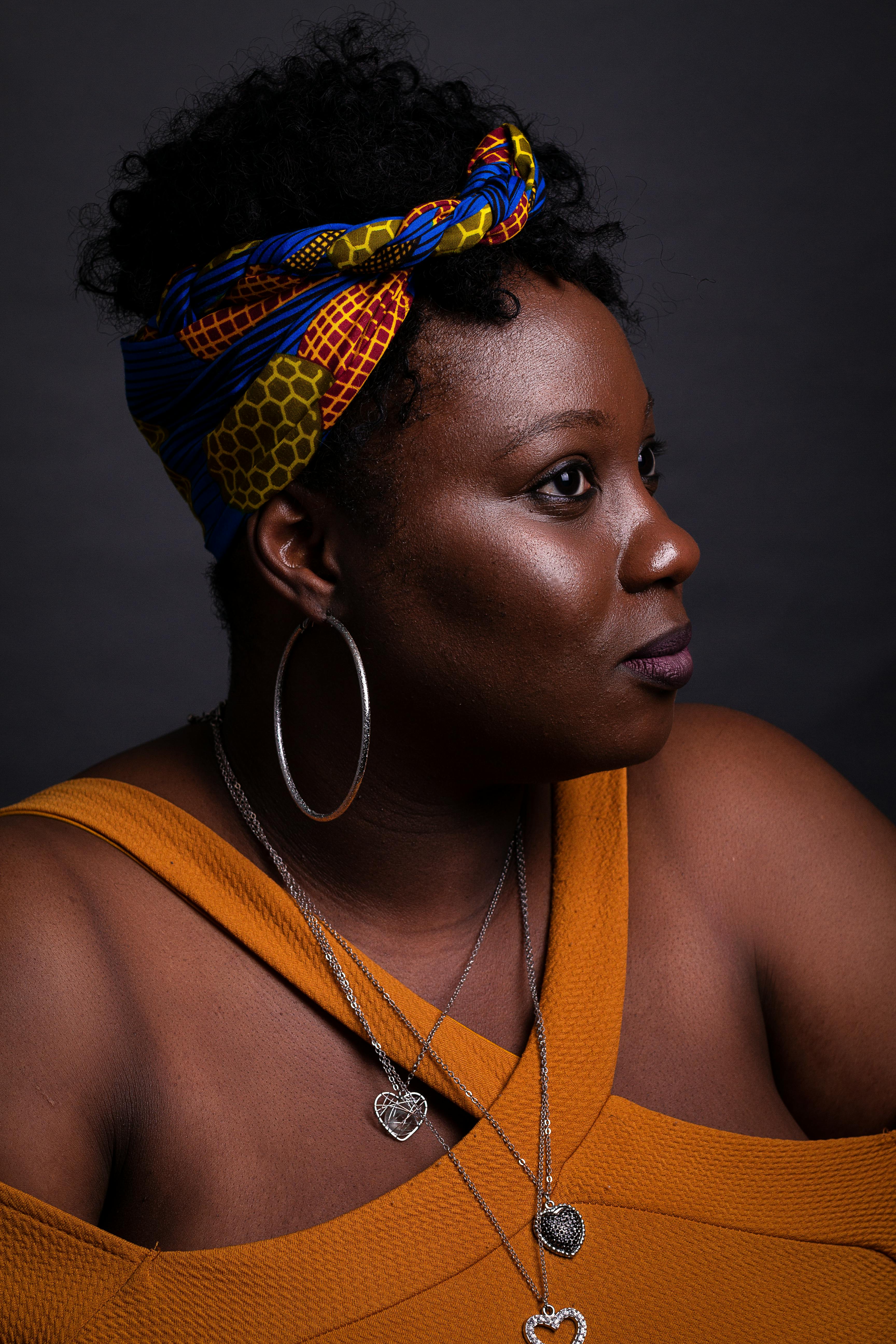 De franc Foto d'estoc gratuïta de accessoris de moda, adult jove, arracades Foto d'estoc