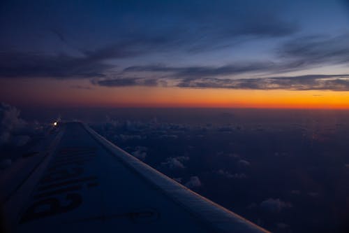 Безкоштовне стокове фото на тему «skyscape, Авіація, атмосфера»