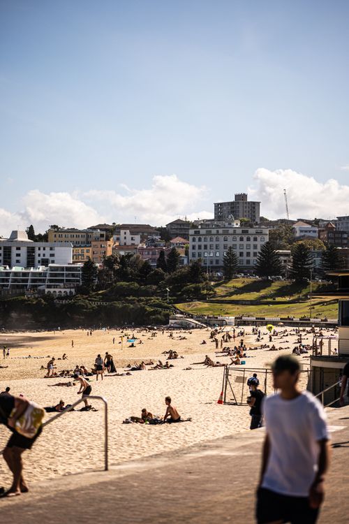 Free Crowded Bondi Beach in Sydney under bright daylight, perfect for summer activities. Stock Photo