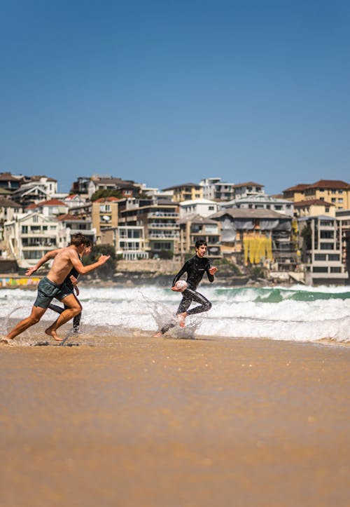 Foto profissional grátis de ação, água, ao ar livre