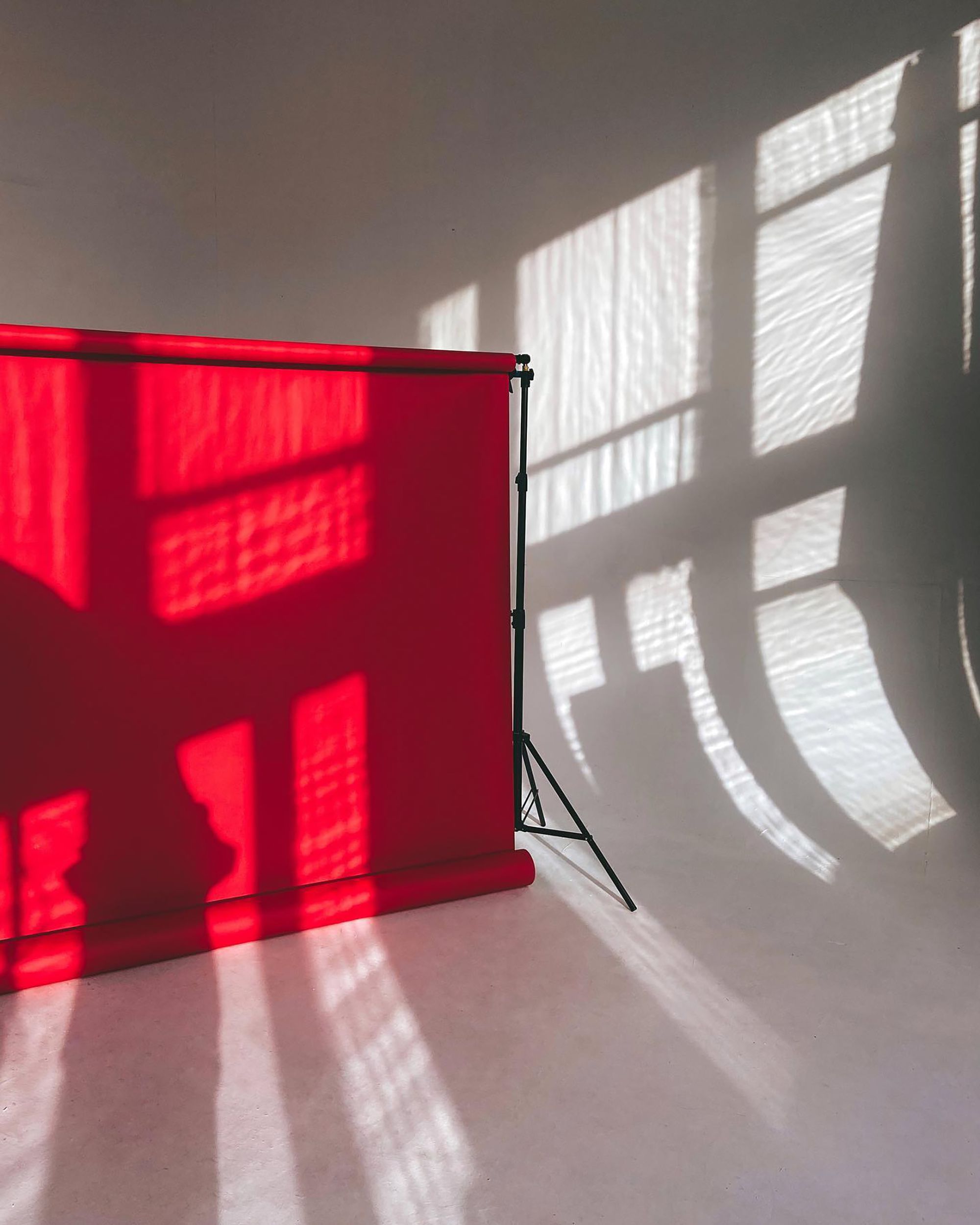 Sunlit Windows Reflection in Studio · Free Stock Photo