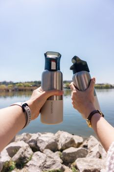 Owala FreeSip Sway Insulated Stainless Steel Water Bottle with Two-Way Spout, Built-In Straw and Bucket Handle, Made for Travel, School, and Sports, 30oz, BPA Free, Leak Proof, Foggy Tide