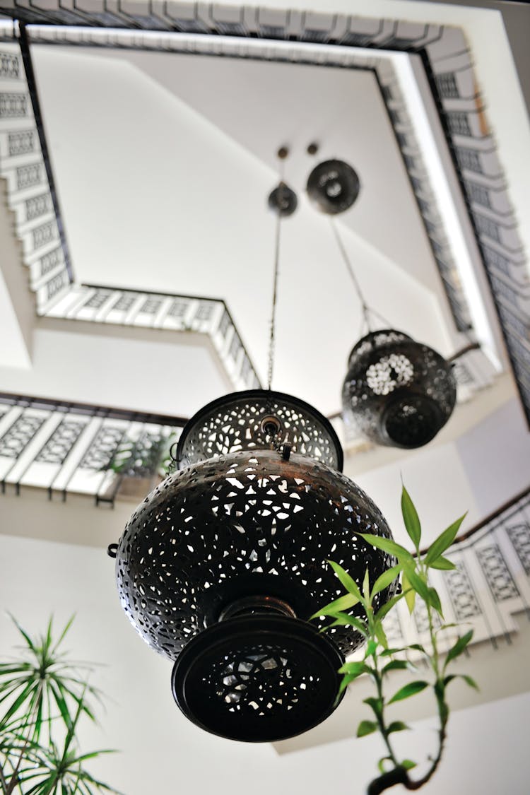 Black Pendant Lamp