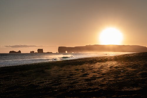 Kostnadsfri bild av fyr, gryning, gyllene timmen