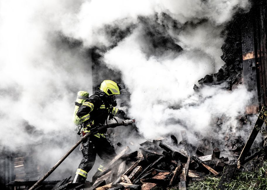 Fire & Smoke Damage Restoration service in Oakland, California — fire and smoke damage cleanup crew