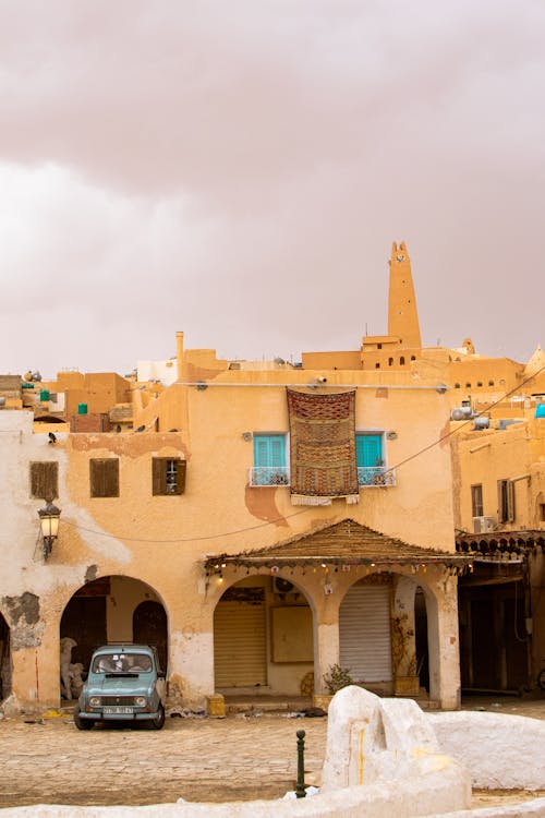 Základová fotografie zdarma na téma alžírsko, auto, budova