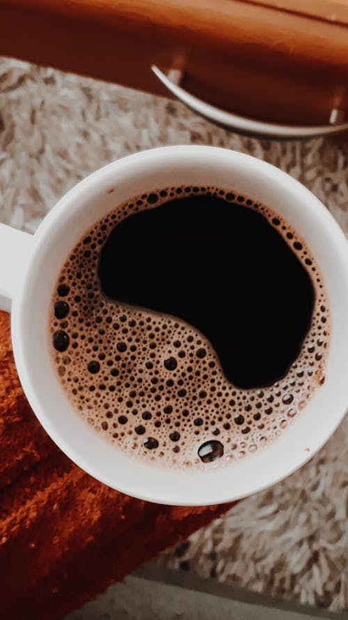 Fotobanka s bezplatnými fotkami na tému bar a kaviareň, kávový nápoj, latte art