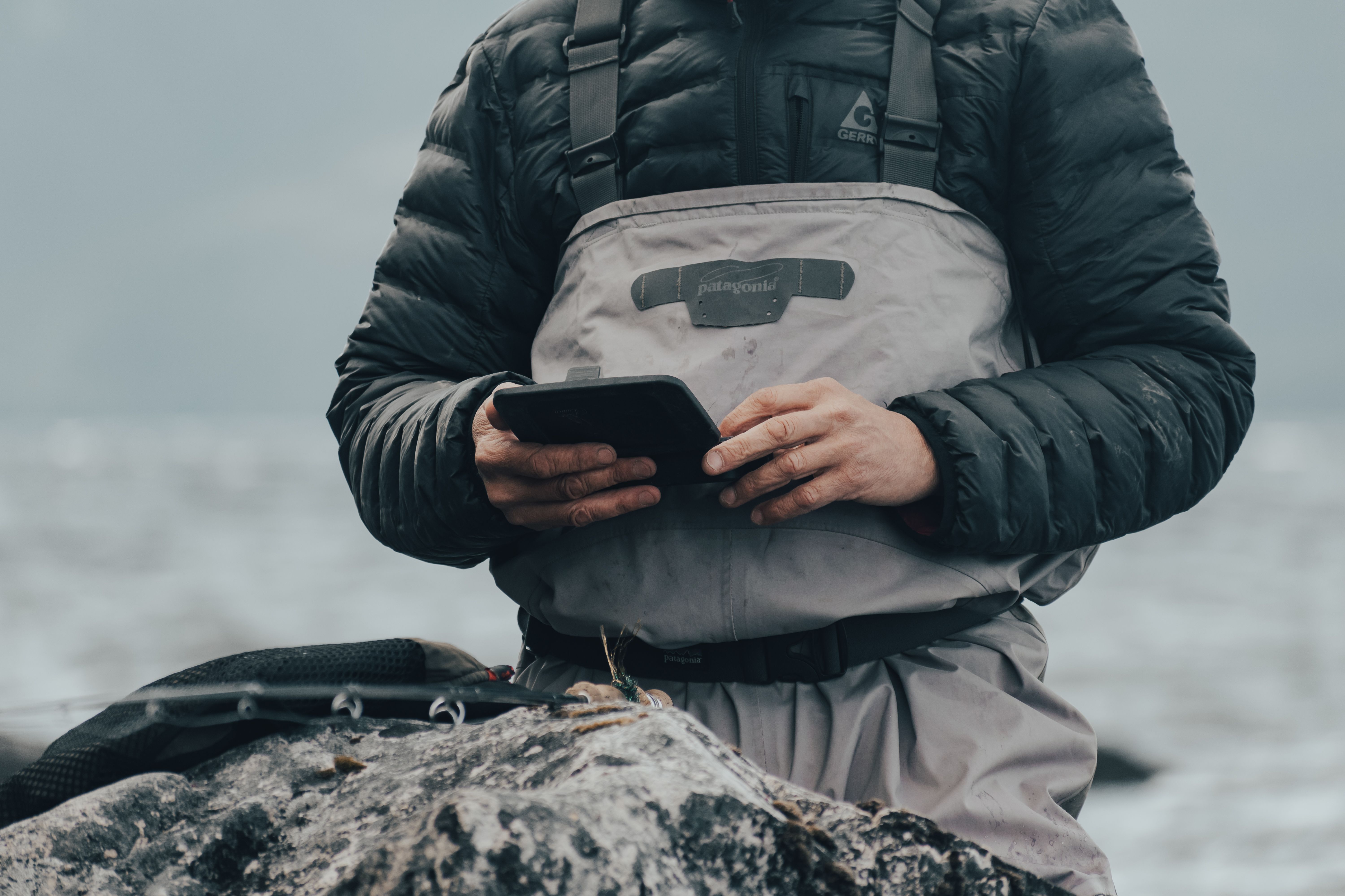 gear reviews gear review lab — Photo by Gaspar Zaldo on Pexels