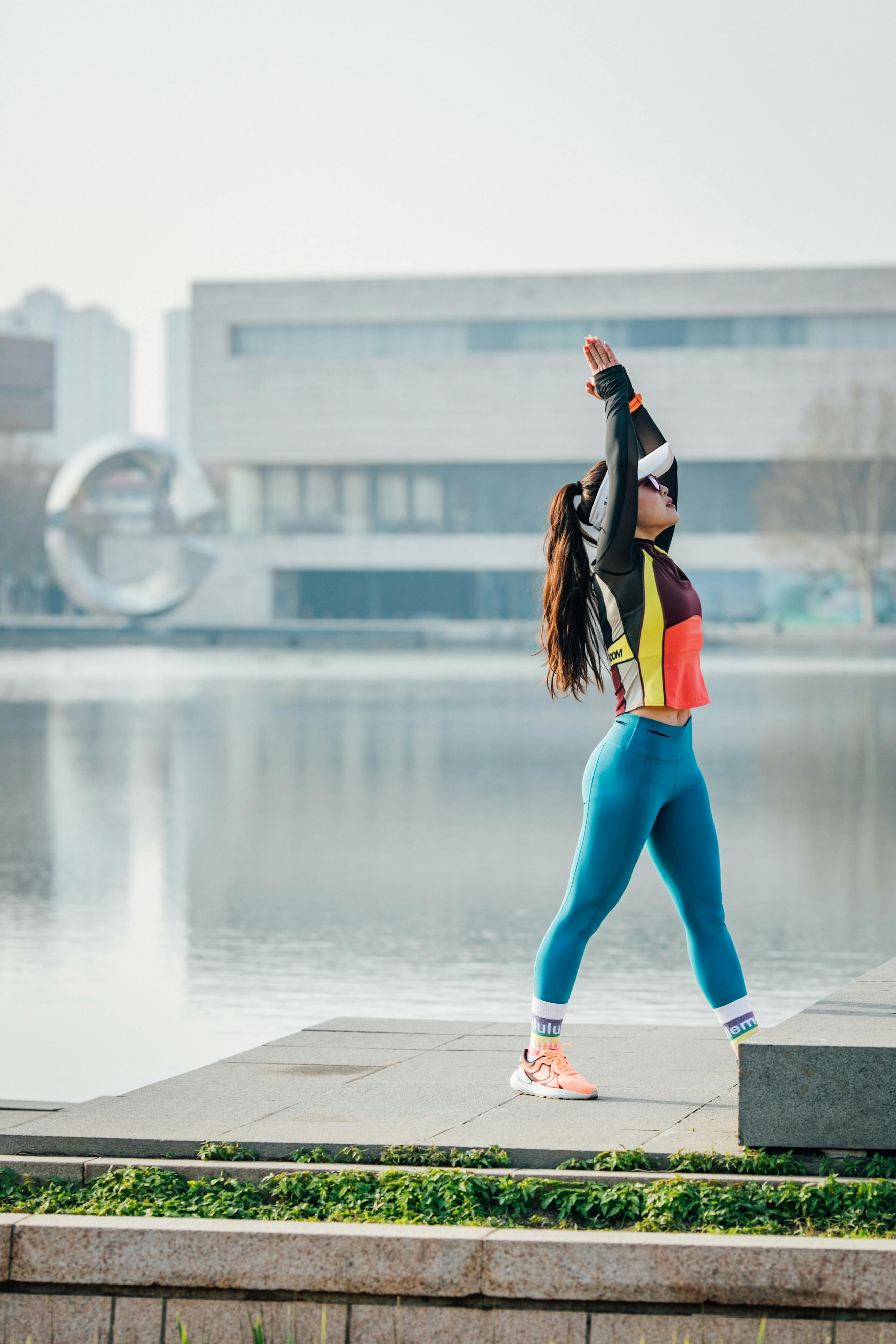 🧘‍♂️ Медитація та йога як інструменти для заспокоєння розуму та відновлення емоцій.
