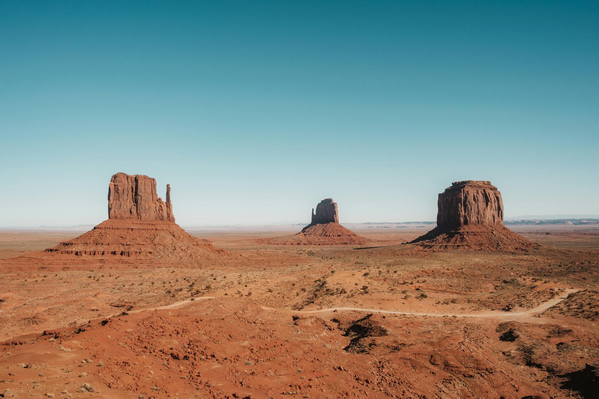 View of West Mitten Butte, East Mitten Butte, and Merrick Butte in Arizona, USA