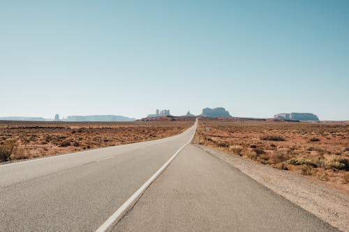 Immagine gratuita di arido, arizona, asfalto