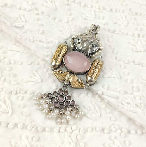 pink rose quartz pendant