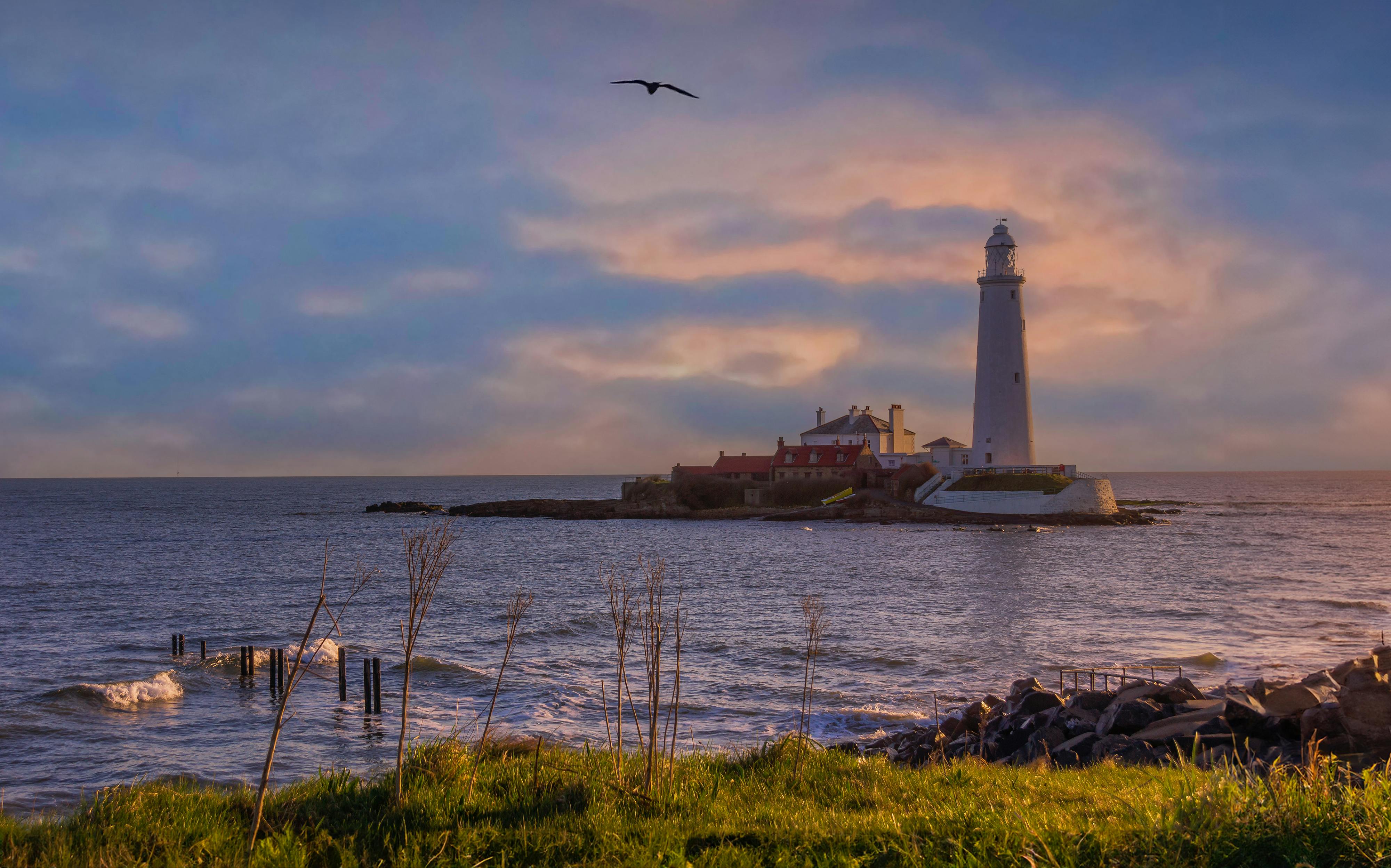 Rose Island Lighthouse trust launches executive director search ahead of milestone 2026 season — Photo by Ray Bilcliff on Pex