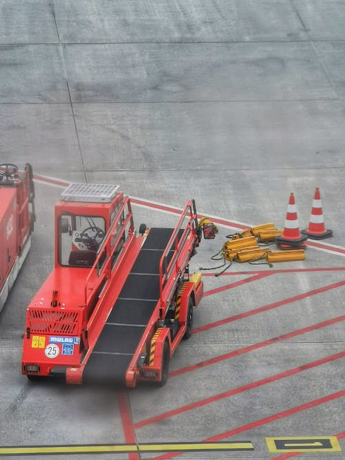 Foto d'estoc gratuïta de airpor, avió de passatgers, després de la pluja