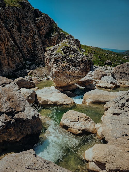 Huge Rock Stand Alone