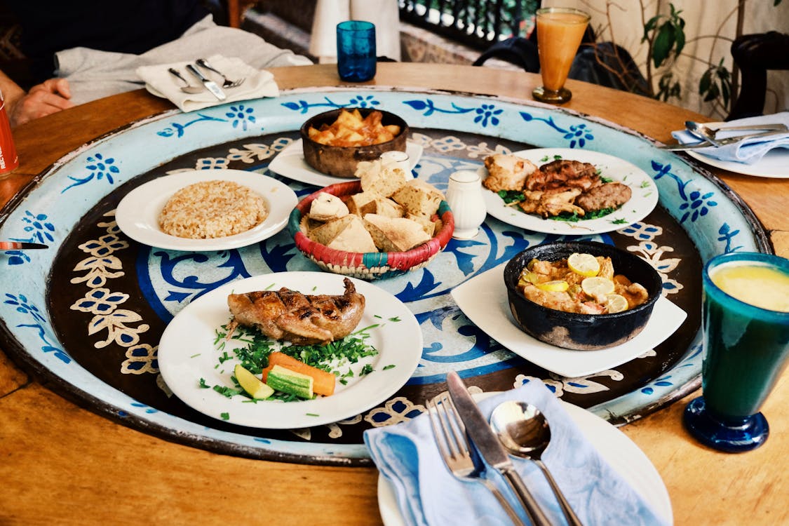 Free stock photo of at the table, bread, cutlery