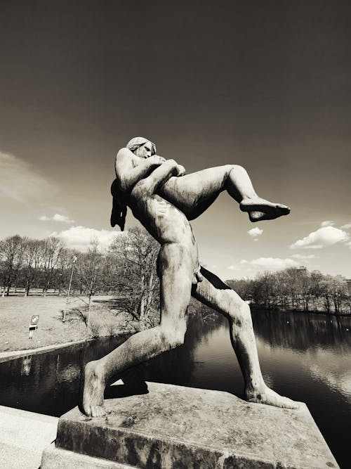 Statue - The Vigeland Park
 In Oslo Norway