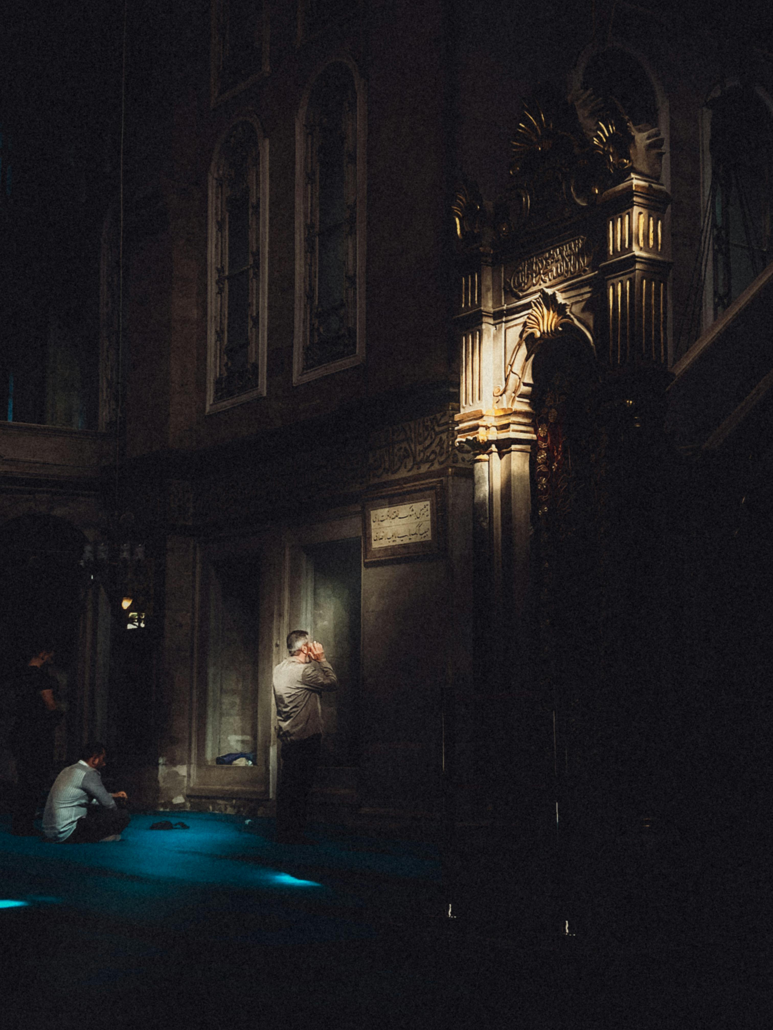 Gratis Immagine gratuita di adoratori, adulto, archi d'oro Foto a disposizione