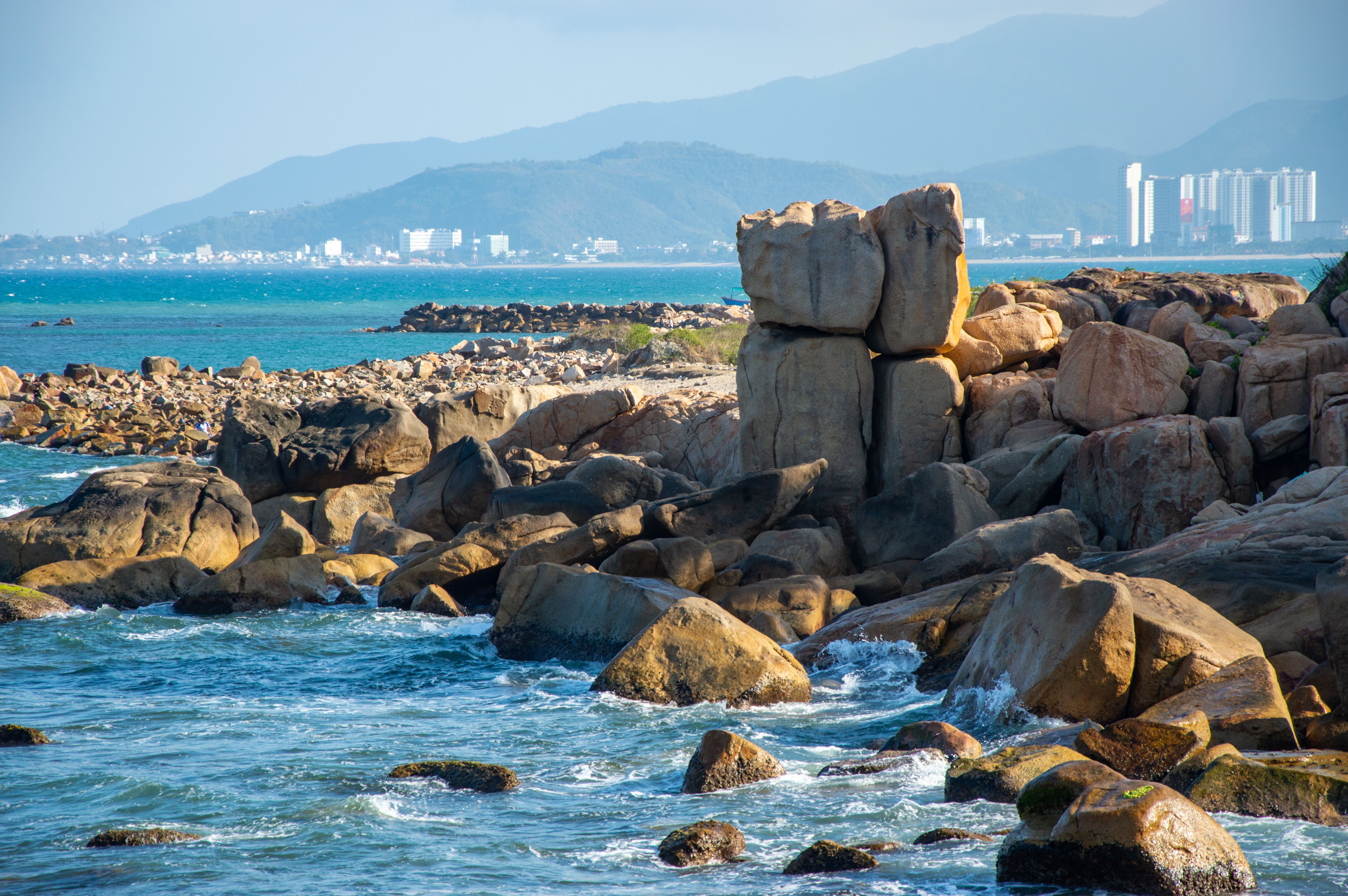 Rocks and Stones on Seashore · Free Stock Photo