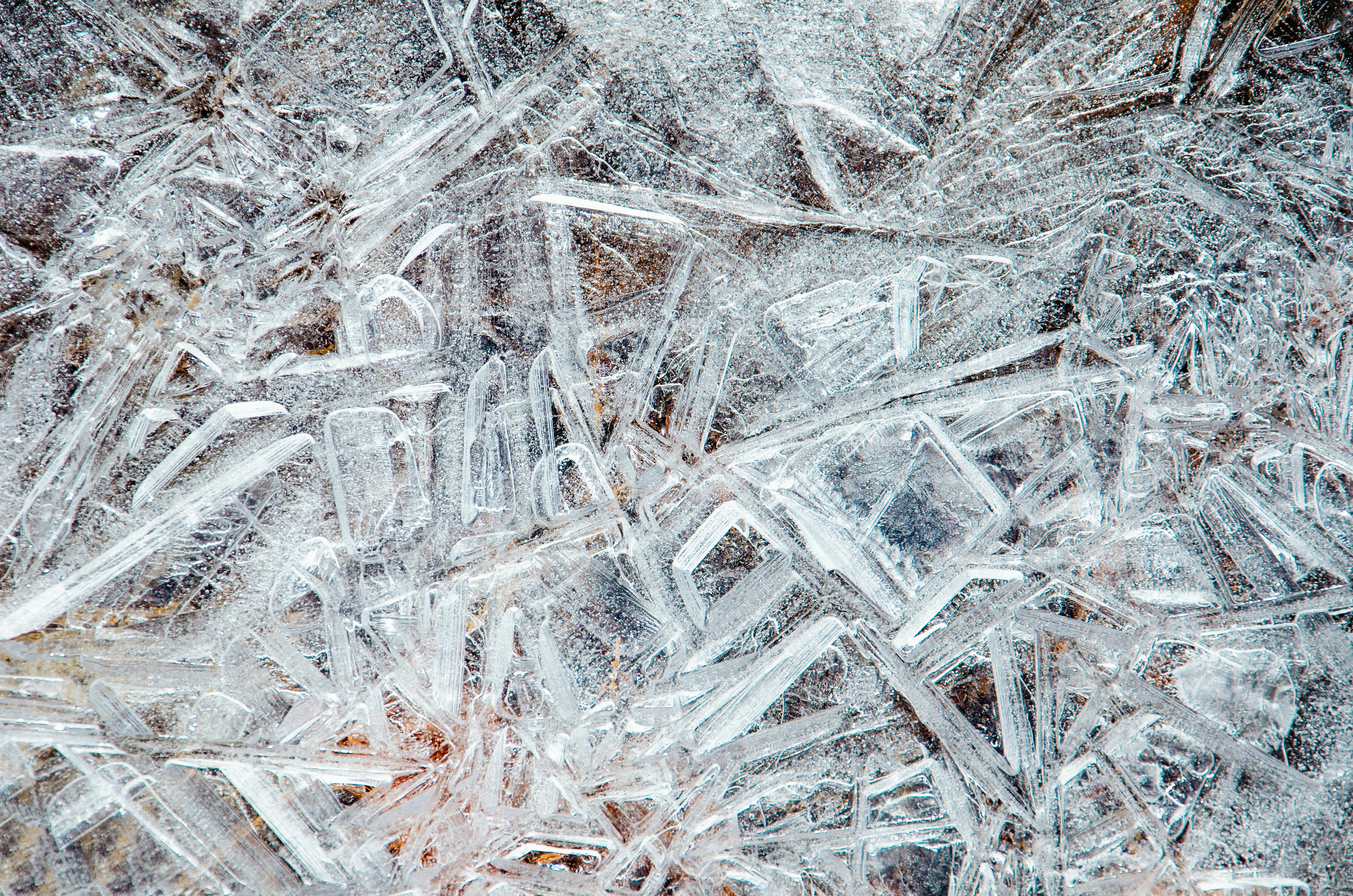 free photo of closeup of an ice and frost structure