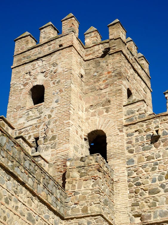 The tower of the castle of the city of santa maria de los roques