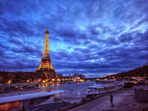 Fotobanka s bezplatnými fotkami na tému Eiffelova veža, miestne pamiatky, obloha