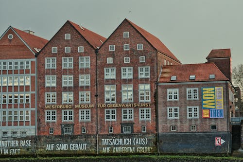 Buildings along the Weser River 5