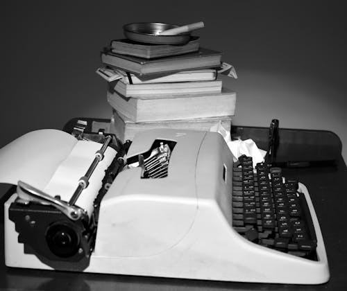 Máquina de escrever,  trabalho, escritório,  livros, carta 