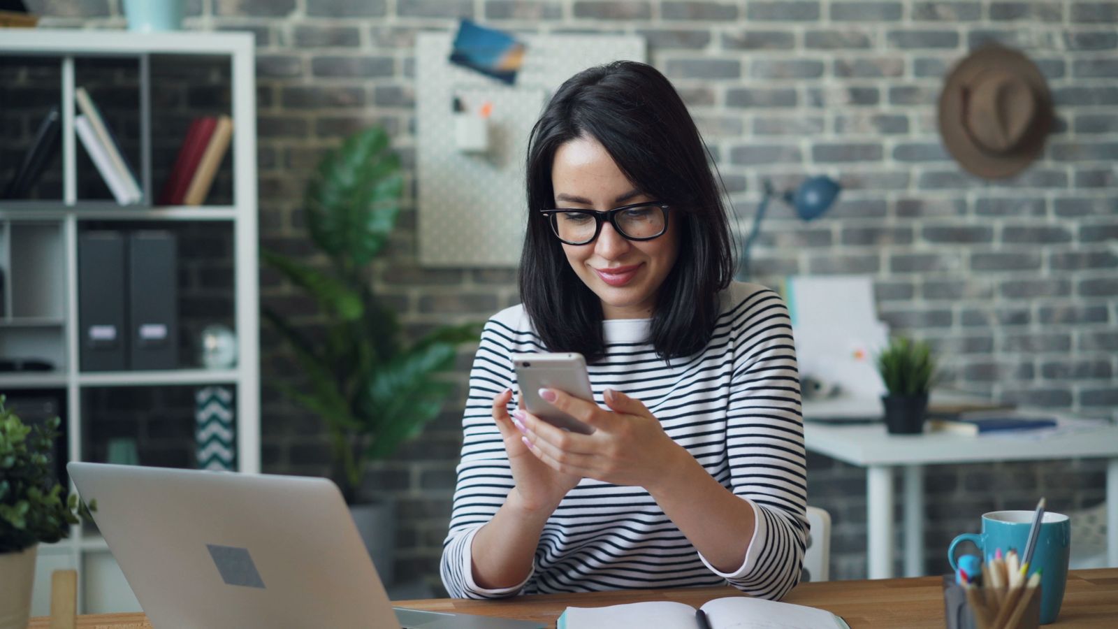 Paperless Office Photos, Download The BEST Free Paperless Office Stock ...