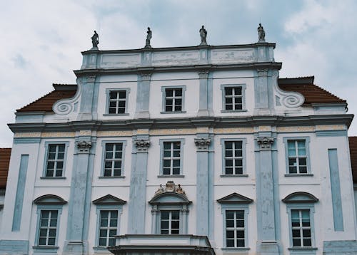 eski bina, mimari, oranienburg sarayı içeren Ücretsiz stok fotoğraf