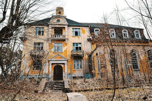 Lost Places - Officer House in Fürstenberg (Havel) 4