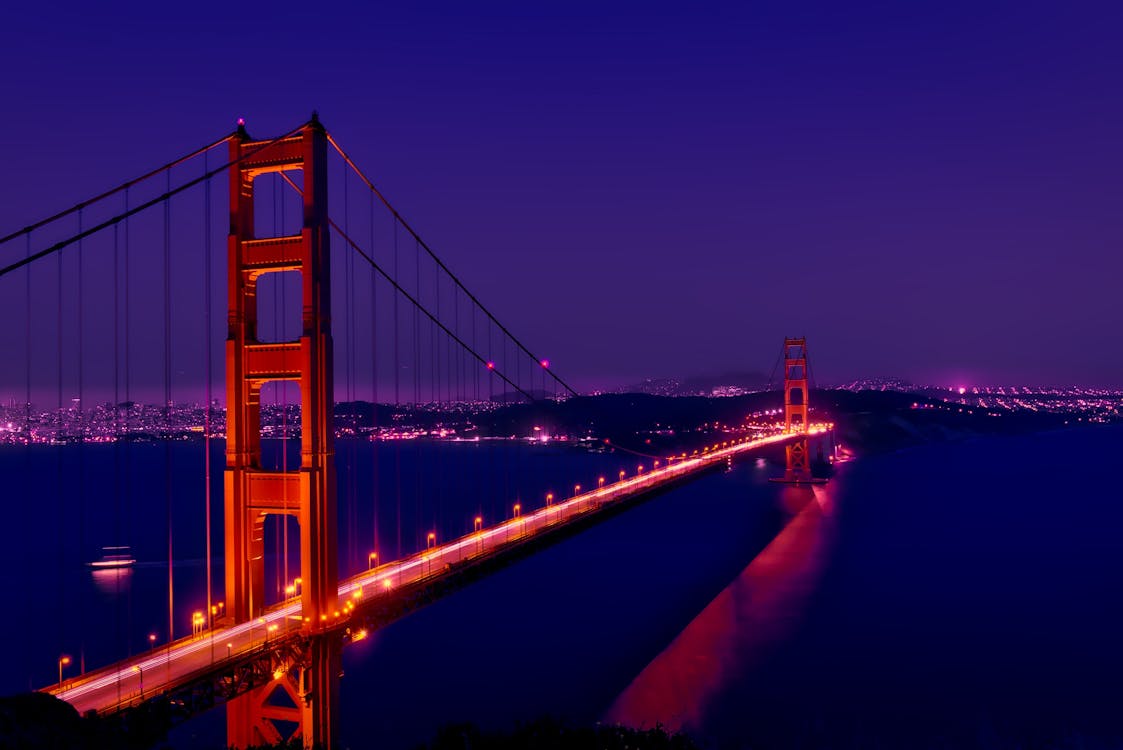 Fotografi Arsitektur Jembatan Golden Gate, San Francisco Usa Selama Malam Hari
