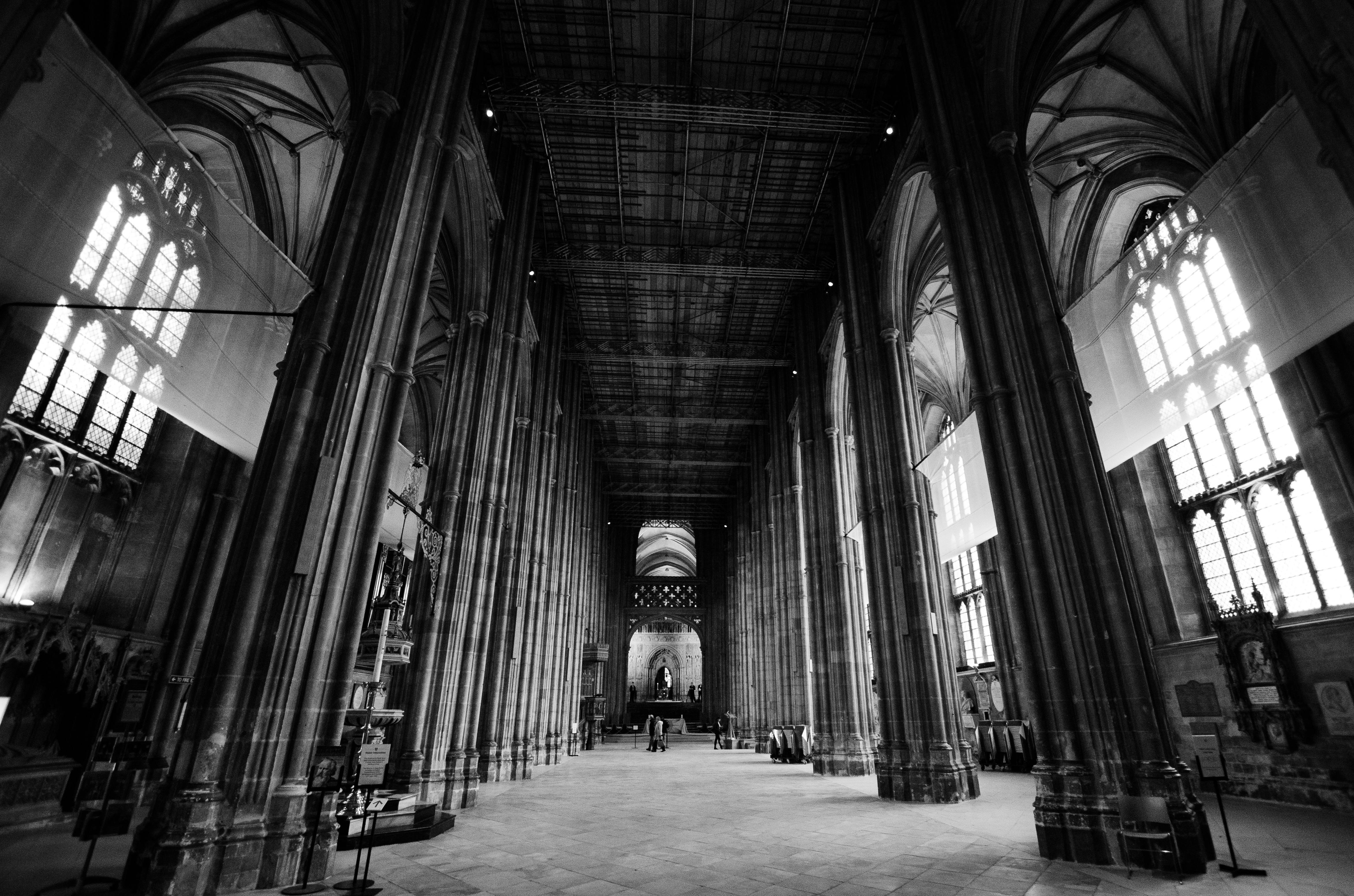 Innenraum Der Kathedrale · Kostenloses Stock Foto