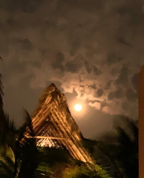 Foto profissional grátis de anochecer, lua, lua cheia