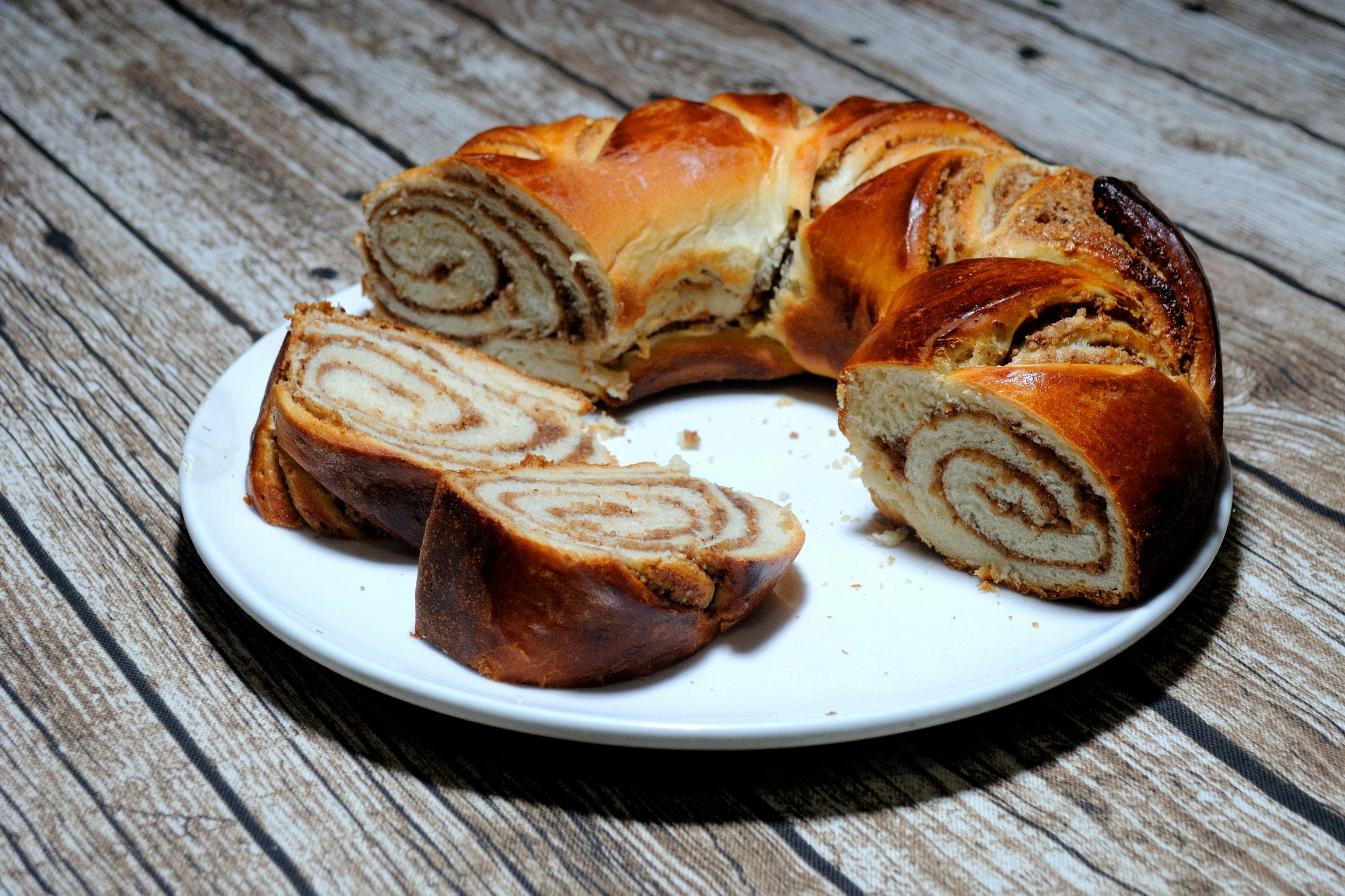 Kostenloses Foto zum Thema: backen, backwaren, brot