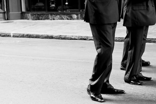 Free stock photo of black-and-white, businessman, man, suit
