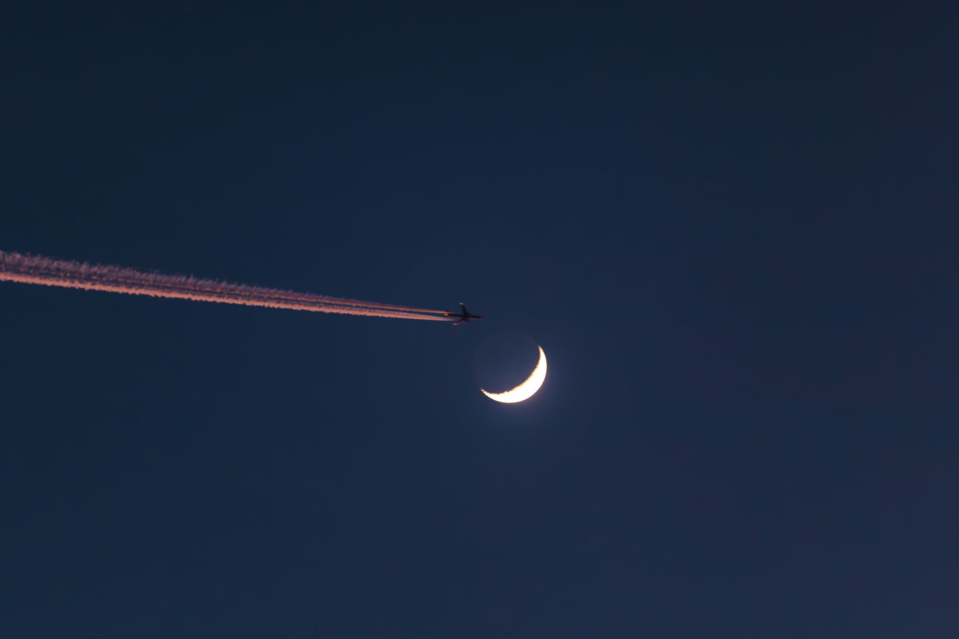 新月に旅やおでかけが向いている理由