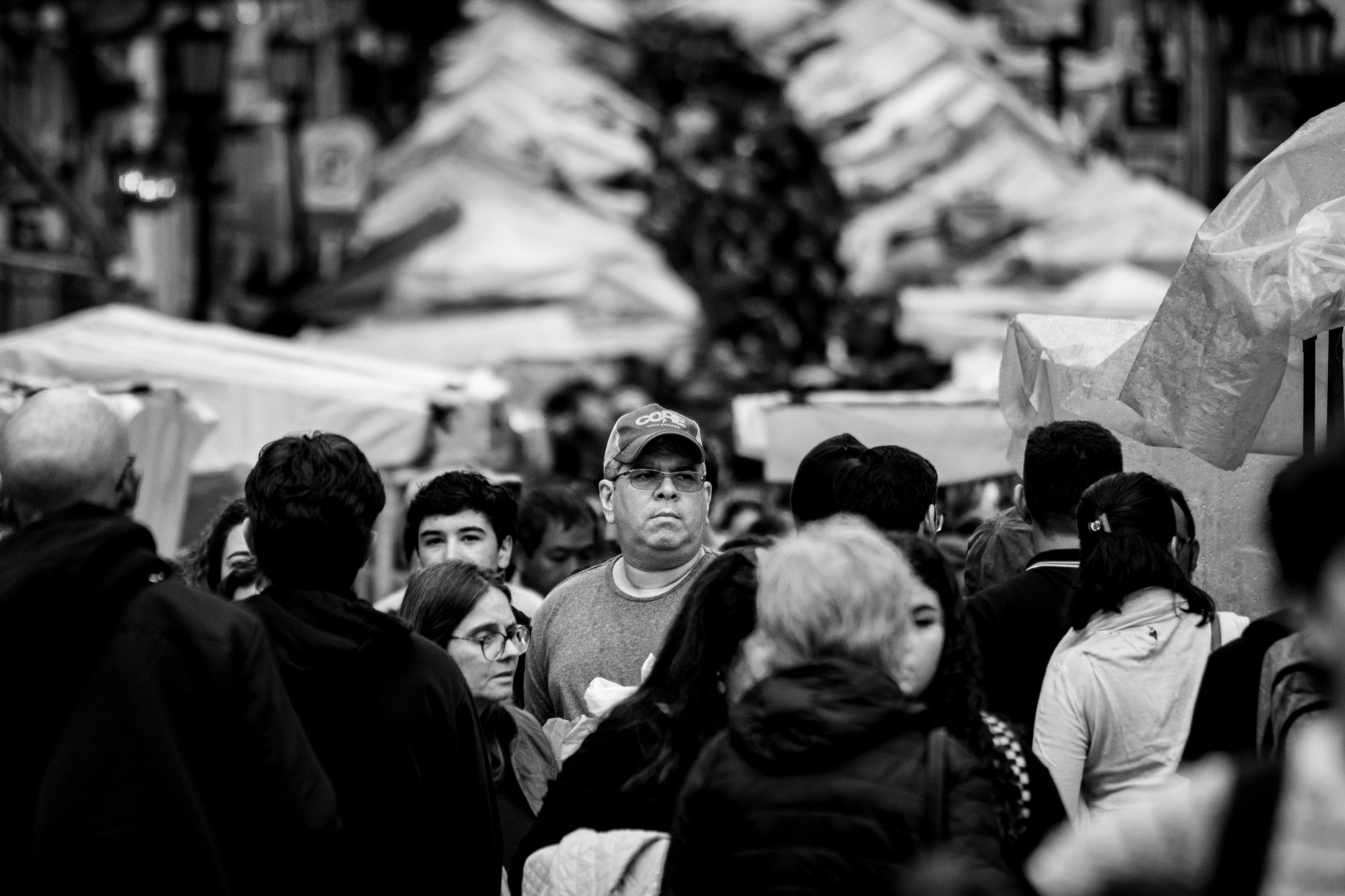 Chats anónimos: ¿libertad o prisión?