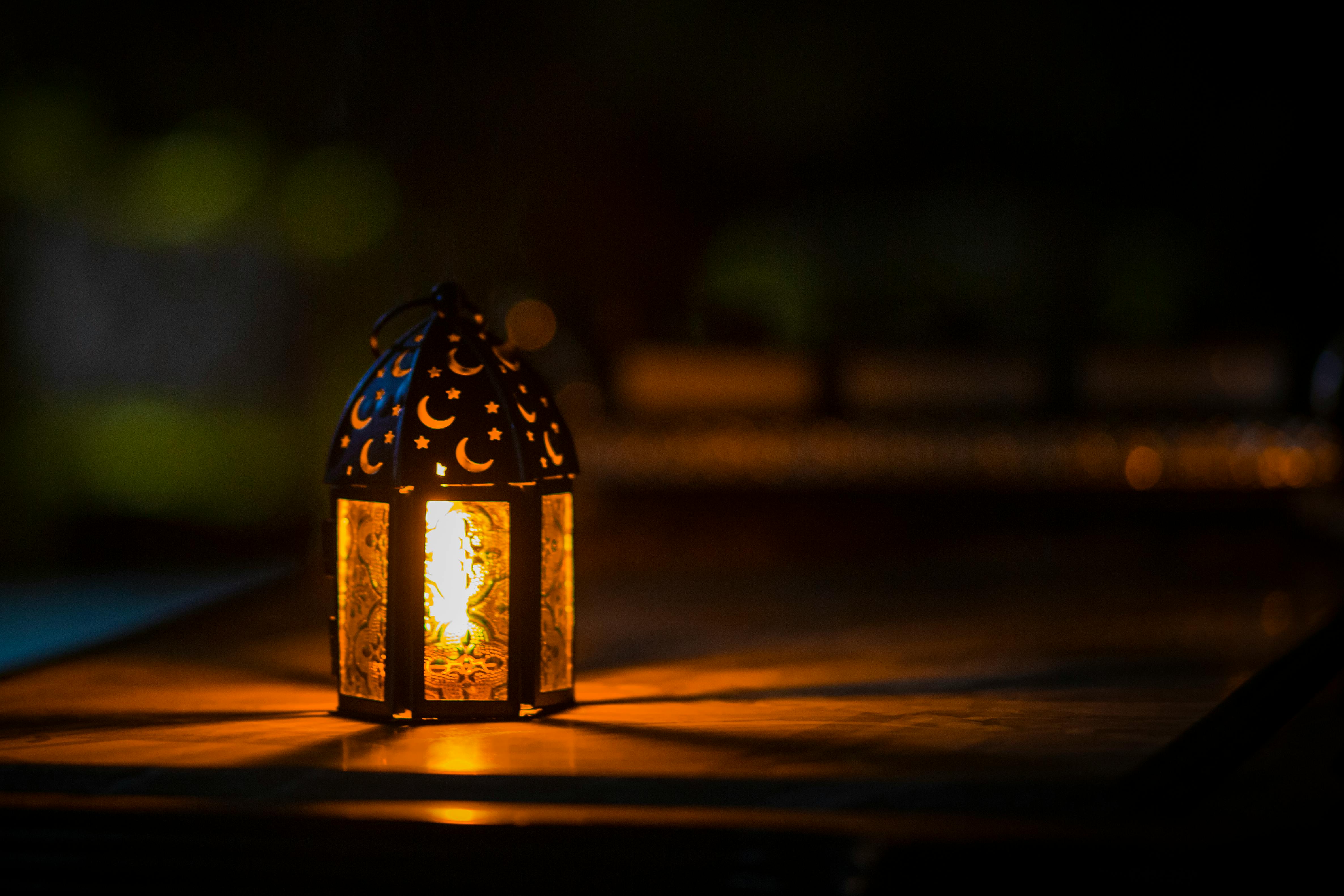 Brown Desk Lamp on Table · Free Stock Photo