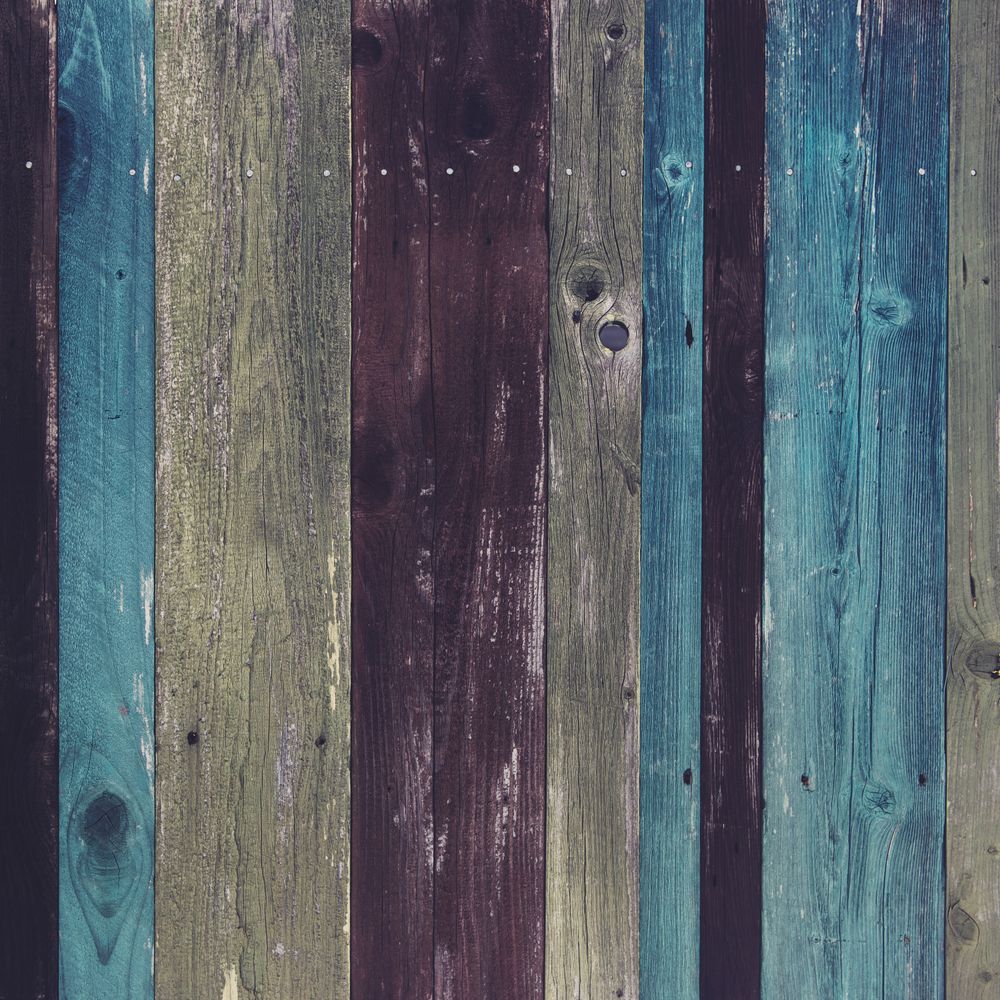 Fence and Decking Painting in Uxbridge — woodwork brushed to a crisp, smooth line