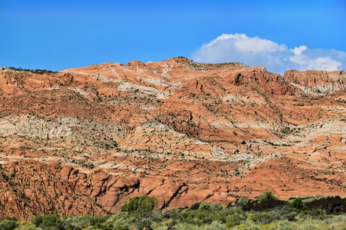Free Discover the breathtaking red rock formations of this picturesque canyon landscape under a clear blue sky. Stock Photo