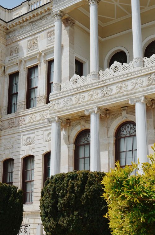 Free Elegant architectural details of Dolmabahçe Palace in Istanbul, a famous Turkish landmark. Stock Photo